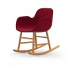 Normann Copenhagen Normann Rocking Oak Schaukelstuhl Textil-gepolstert Fame – H 73 X B 56 X T 67 Cm – Red 64089 17