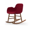 Normann Copenhagen Normann Rocking Walnut Schaukelstuhl Textil-gepolstert Fame – H 73 X B 56 X T 67 Cm – Red 64089 16